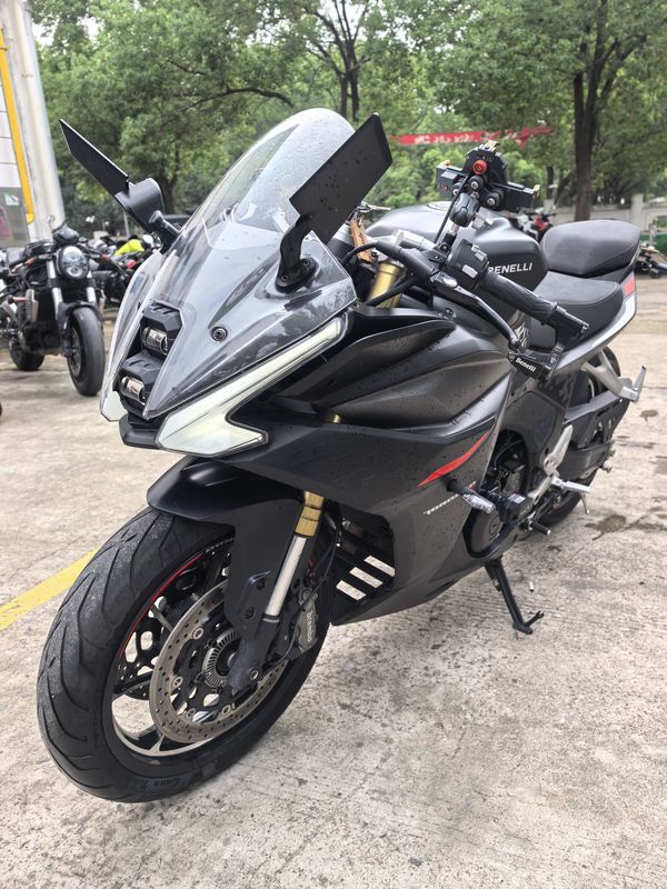 二手贝纳利龙卷风 Tornado 552R