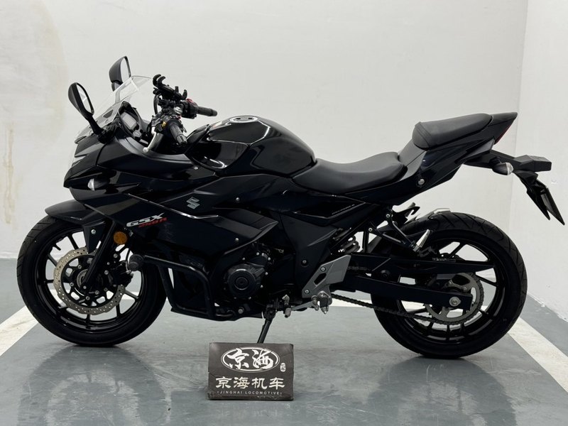 二手豪爵铃木GSX250R