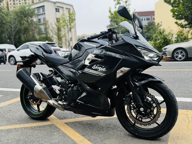 二手川崎Ninja 400