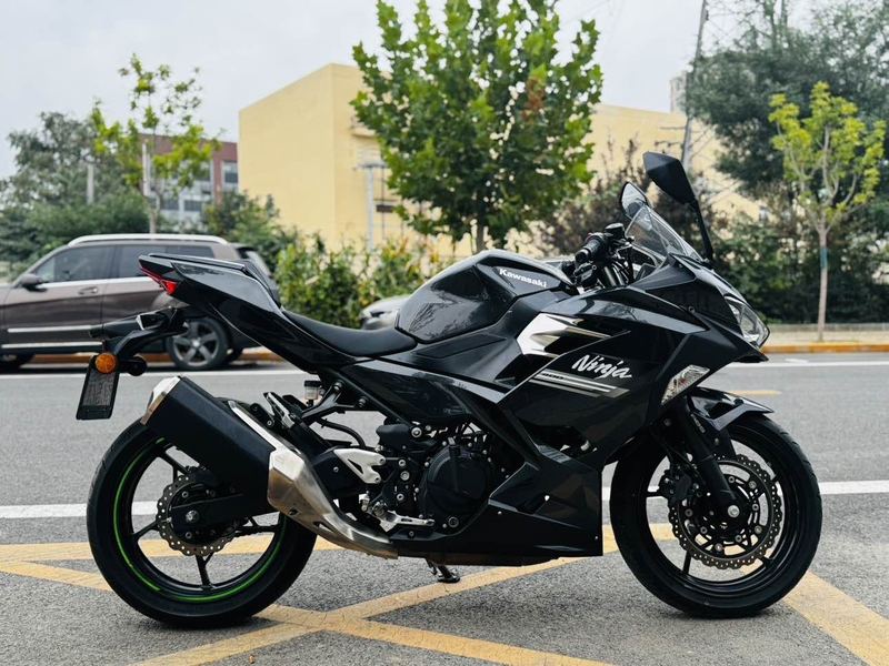 二手川崎Ninja 400