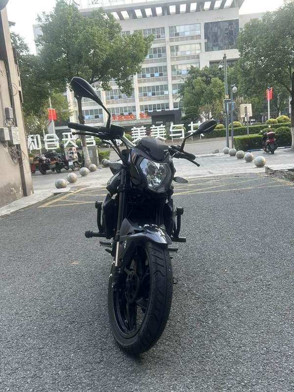 二手贝纳利红宝龙 TNT150i