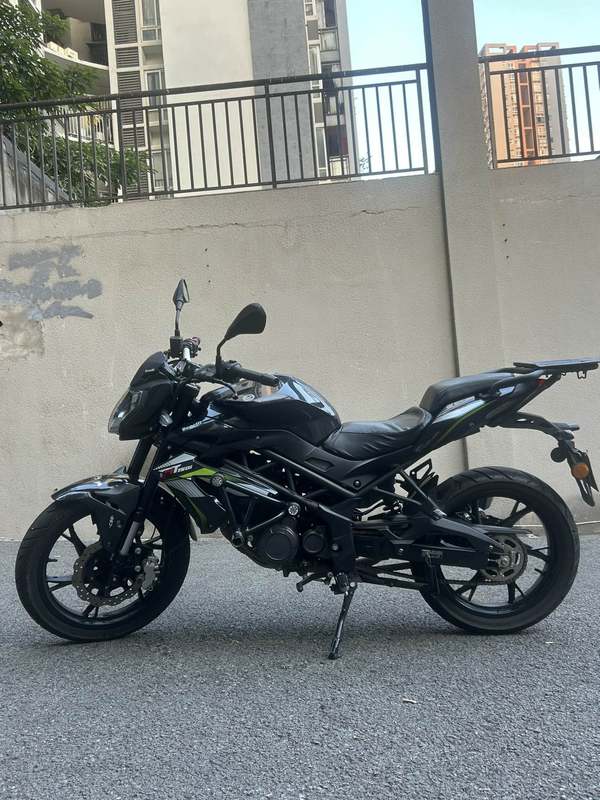 二手贝纳利红宝龙 TNT150i