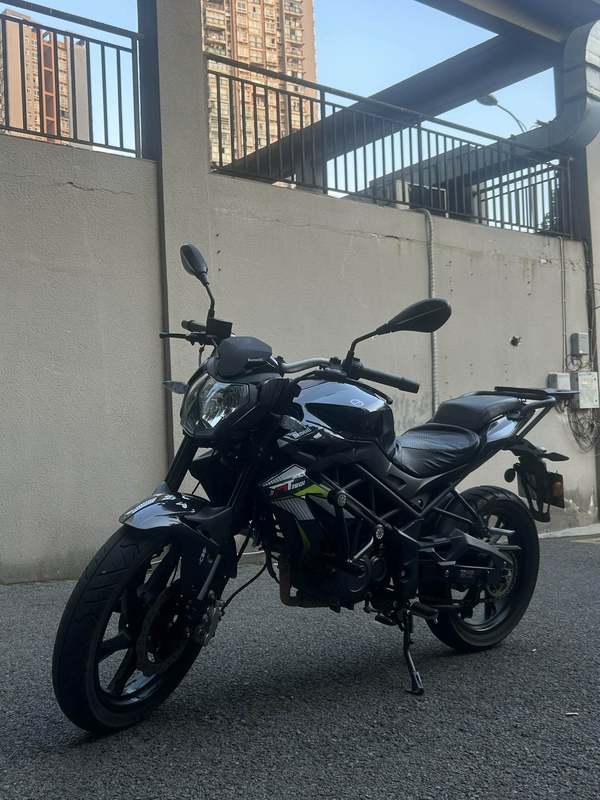 二手贝纳利红宝龙 TNT150i