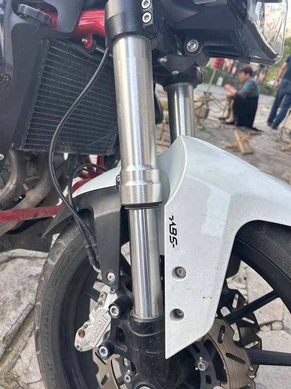二手贝纳利蓝宝龙 BN302S