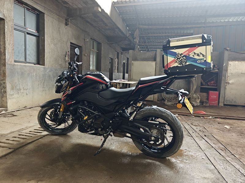 二手豪爵DR300