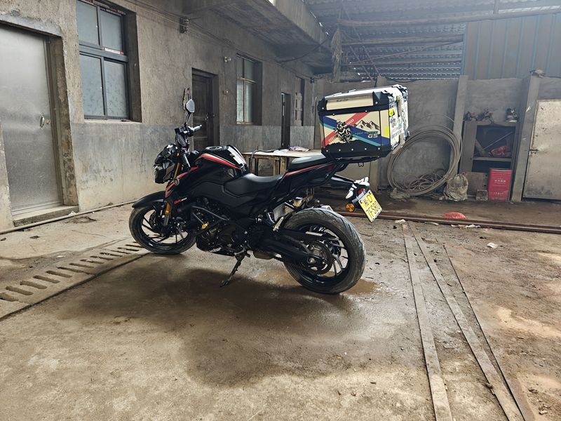 二手豪爵DR300