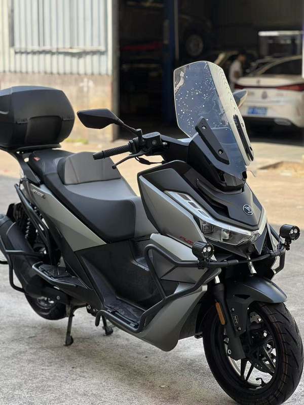 二手无极SR250GT