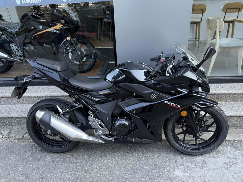 二手豪爵铃木GSX250R