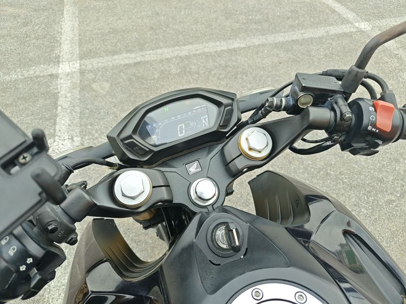 二手五羊本田CB190R 暴锋眼