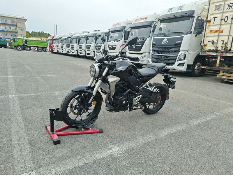 二手本田CB300R