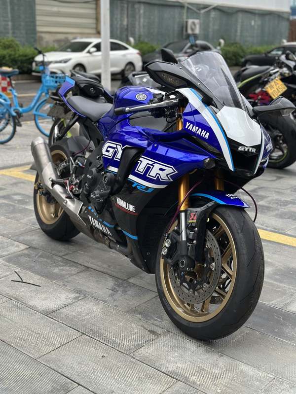 二手雅马哈YZF-R1