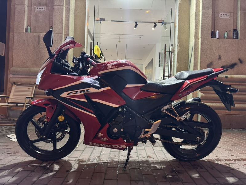 二手本田CBR300R