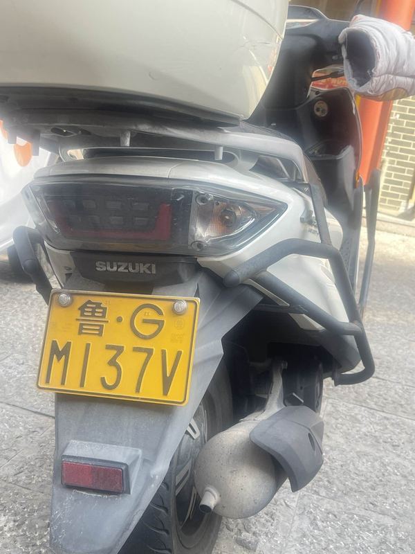 二手济南铃木优驿 UE125T