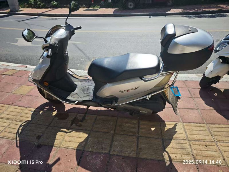 二手济南铃木QS125T-3A