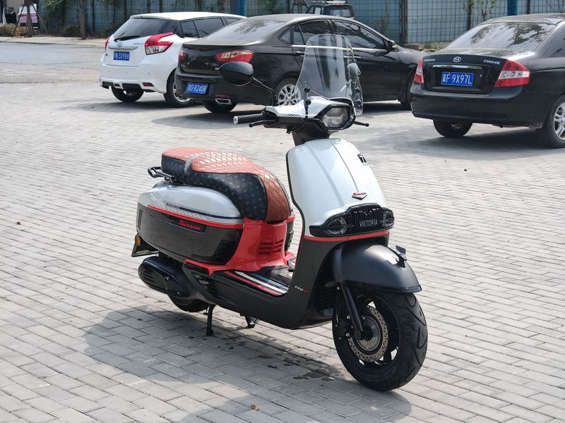 二手维多利亚Sixties 250Si