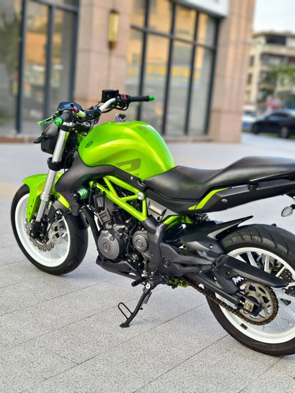 二手贝纳利蓝宝龙 BN302S