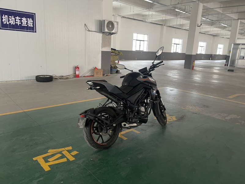 二手春风250NK