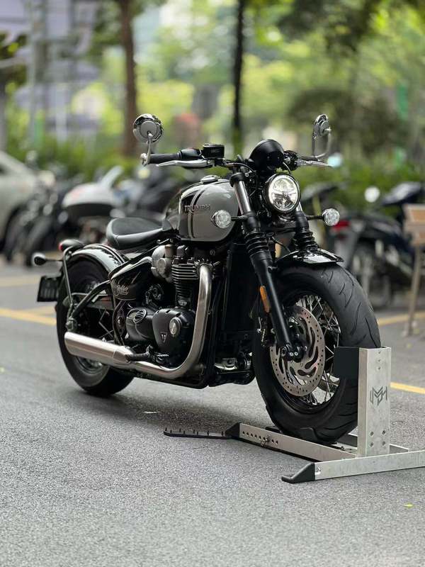 二手凯旋Bonneville Bobber
