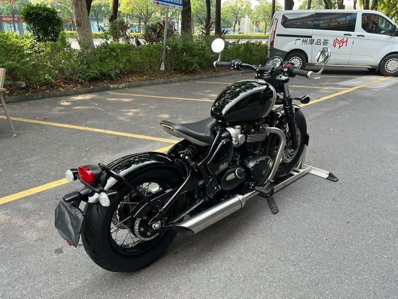 二手凯旋Bonneville Bobber