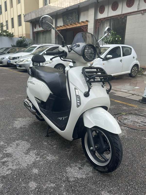 二手新大洲本田NS125LA