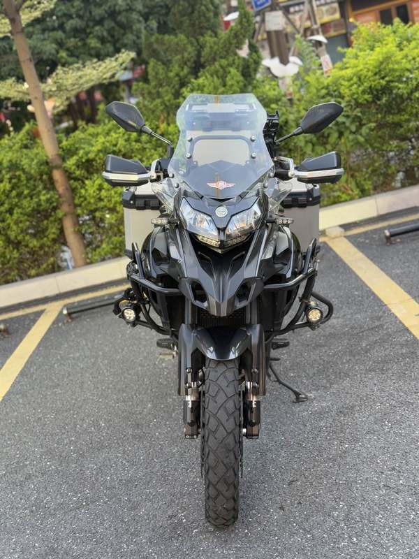 二手贝纳利金鹏 TRK502