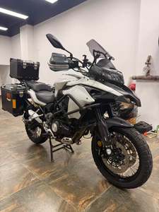 二手贝纳利金鹏 TRK502