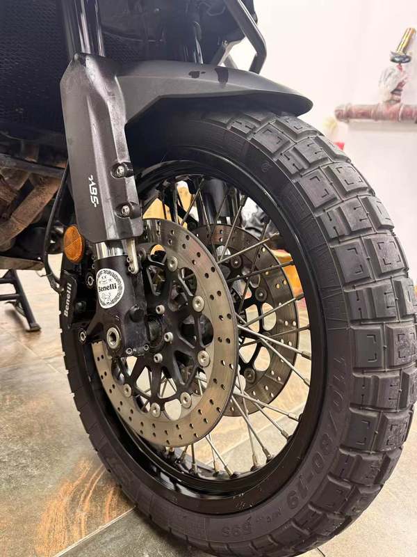 二手贝纳利金鹏 TRK502