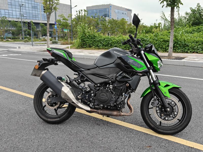 二手川崎Z400