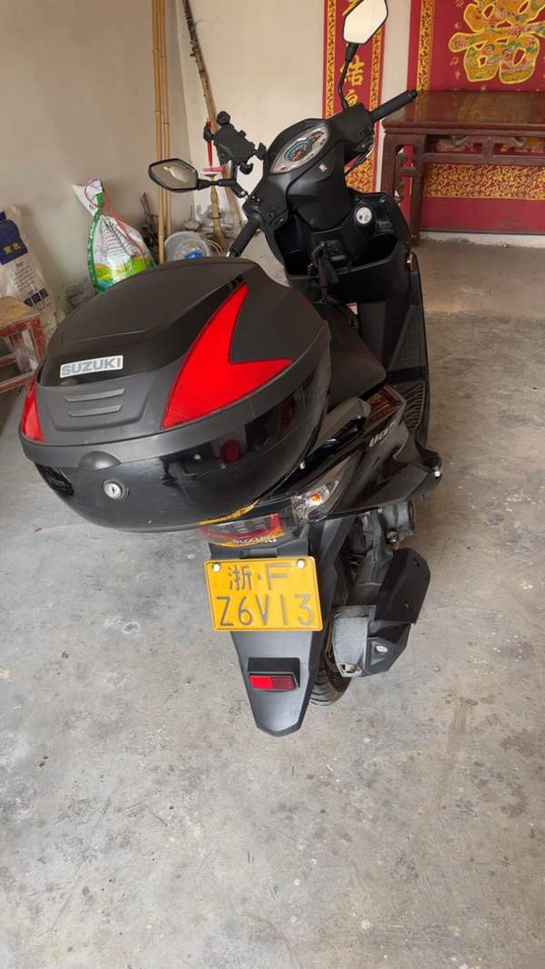 二手济南铃木优驿 UE125T