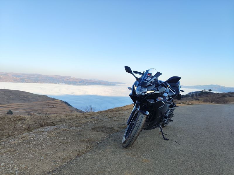 二手豪爵铃木GSX250R