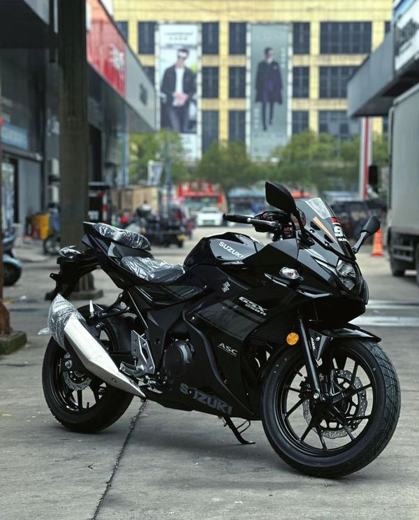 二手豪爵铃木GSX250R