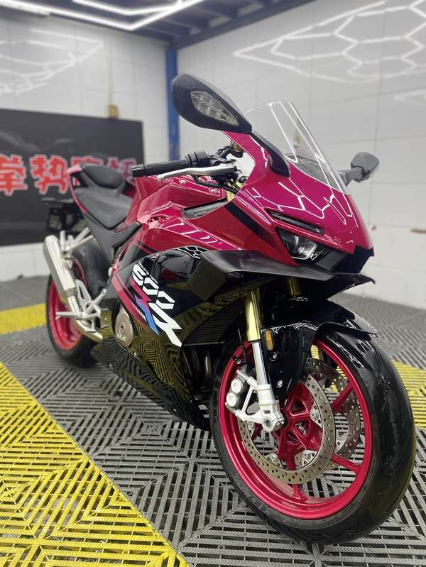 二手张雪机车500RR