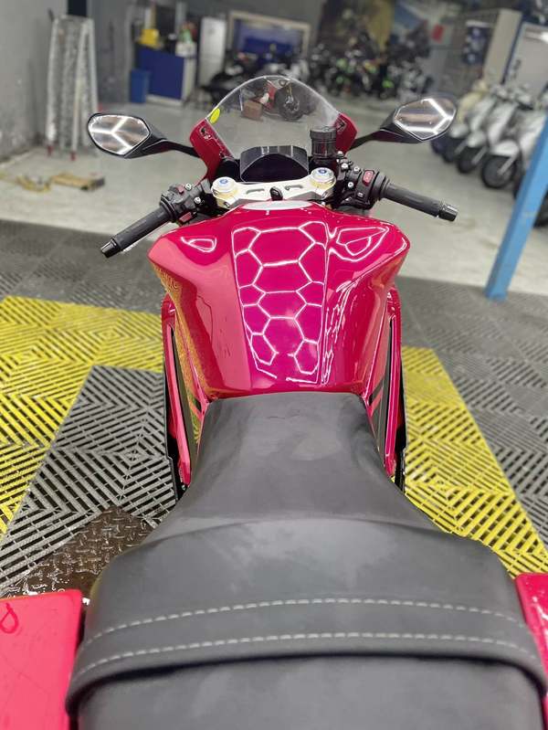 二手张雪机车500RR