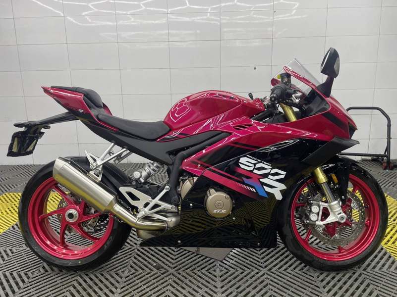 二手张雪机车500RR