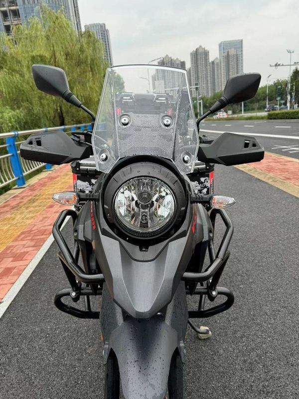 二手豪爵铃木DL250