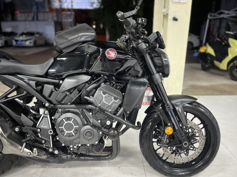 二手本田CB1000R