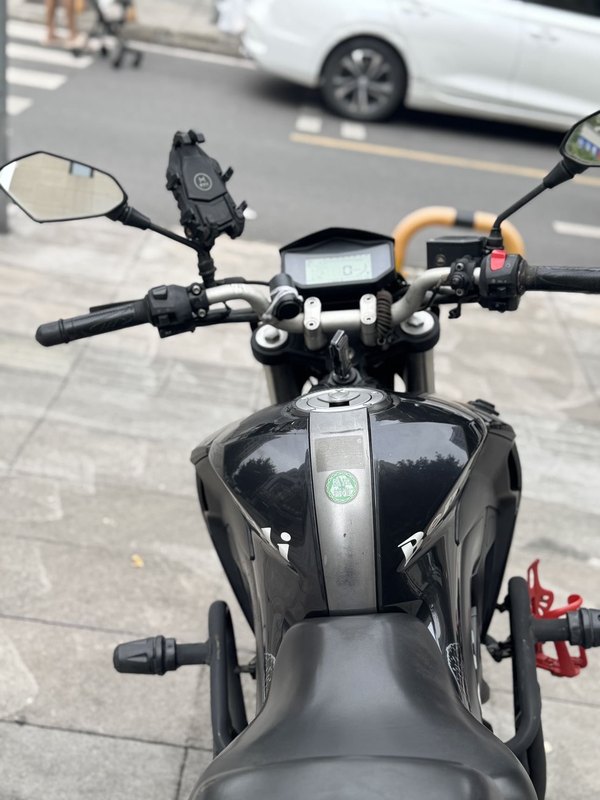 二手贝纳利小迅龙 BN150S