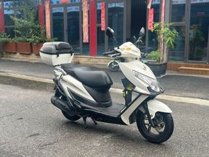 二手济南铃木优驿 UE125T