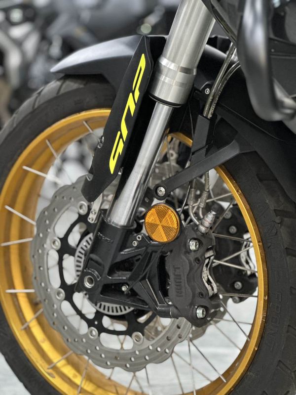二手贝纳利金鹏 TRK502