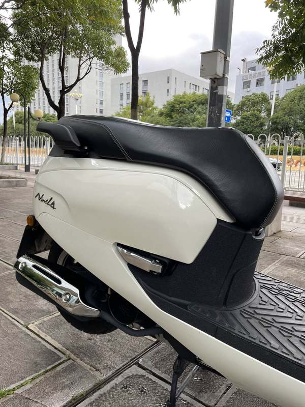 二手新大洲本田NS125LA