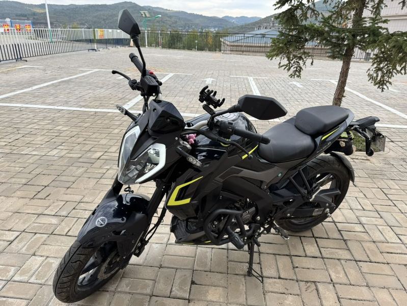 二手贝纳利小迅龙 BN150S
