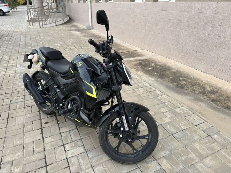 二手贝纳利小迅龙 BN150S