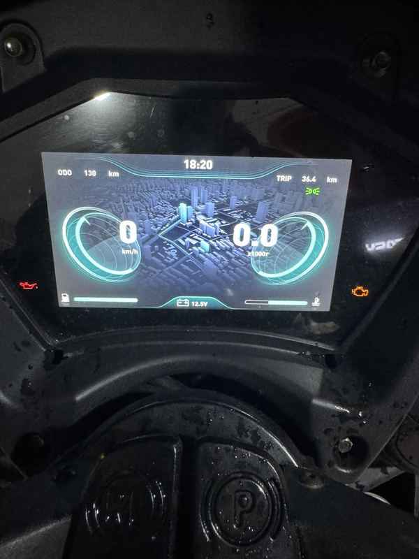 二手ADIVAAD1 200