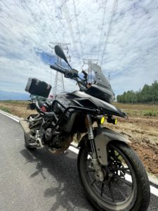 二手贝纳利金鹏 TRK251