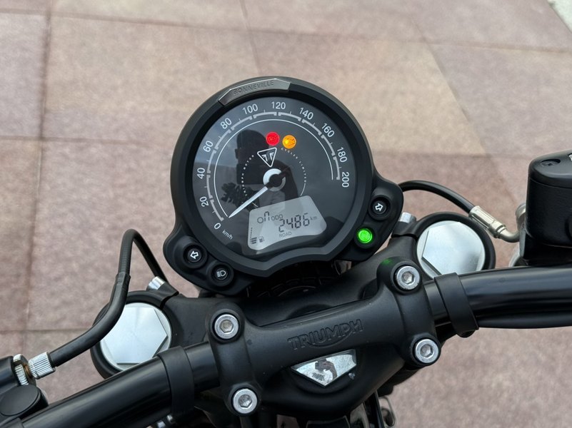 二手凯旋Bonneville Bobber