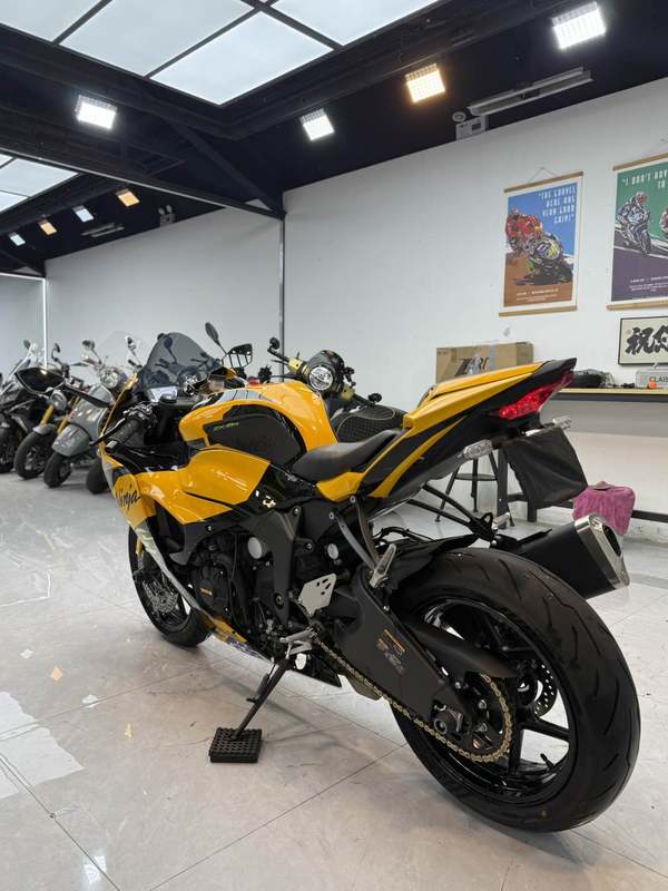 二手川崎Ninja ZX-6R 