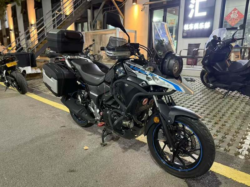 二手豪爵铃木DL250