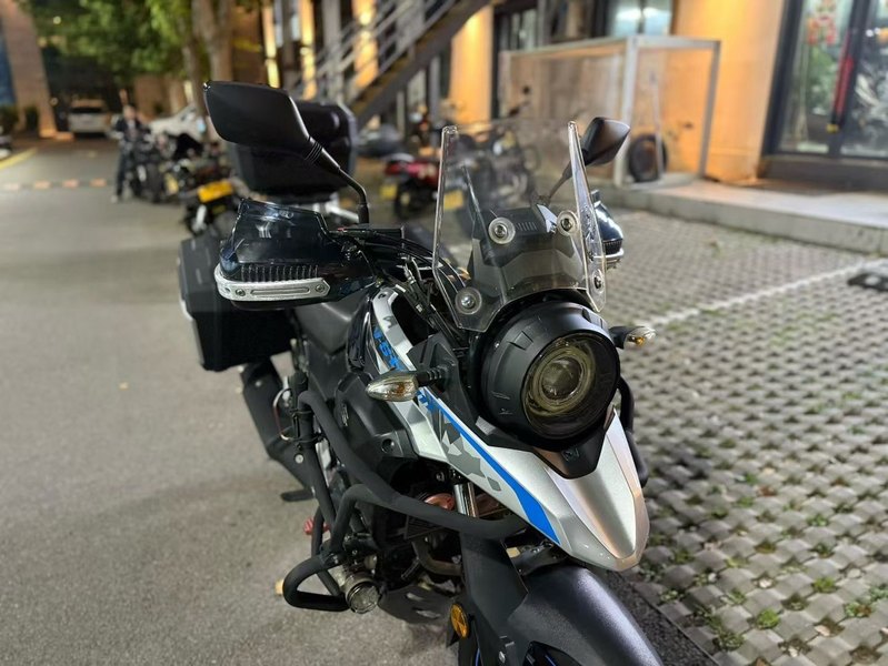二手豪爵铃木DL250