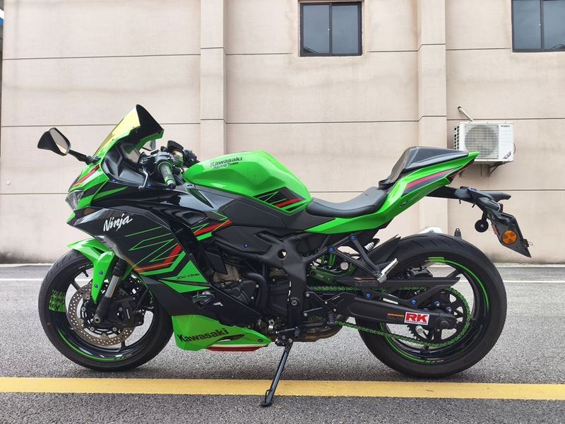 二手川崎ZX-4R