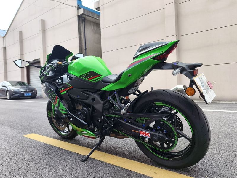 二手川崎ZX-4R